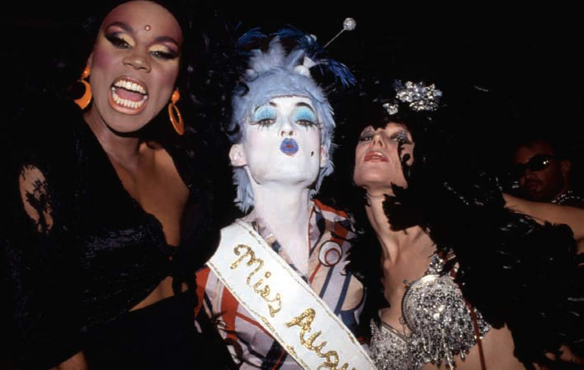 Voguing and the Ballroom Scene of New York 1989-92 – TLGS