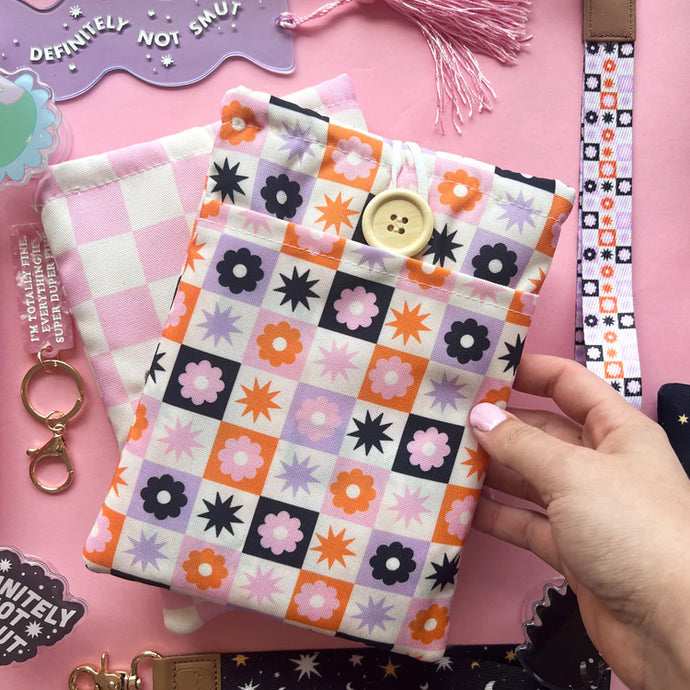 Floral Checkered Kindle & E-Reader Sleeve