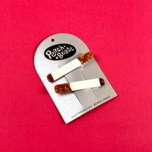 Load image into Gallery viewer, Cigarette Hair Clips